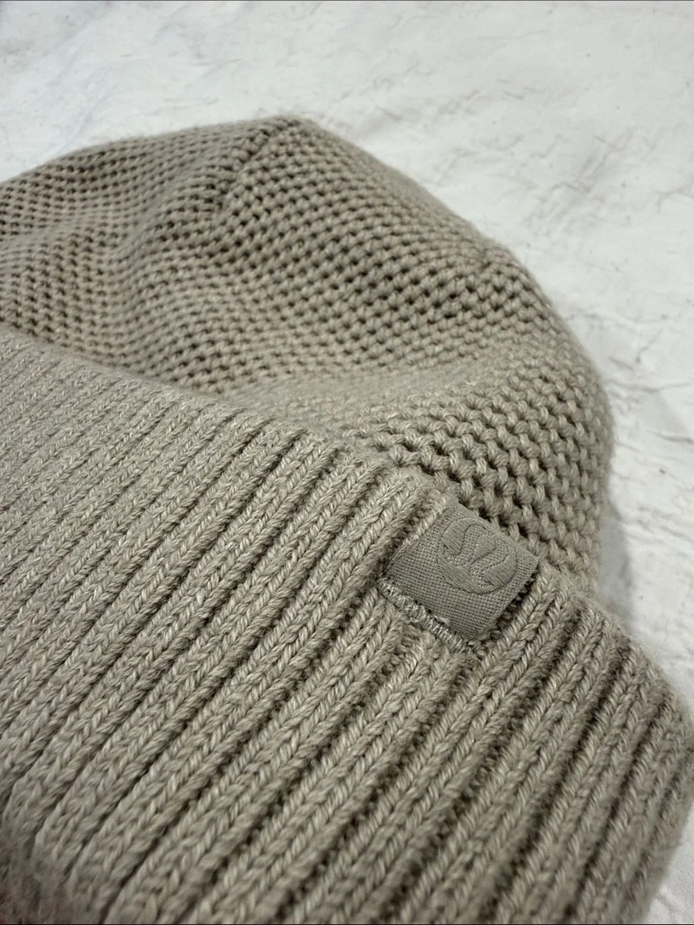 Women’s Knit Cuffed Beanie Hat - Taupe